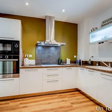 Un Tour En Apartment *
