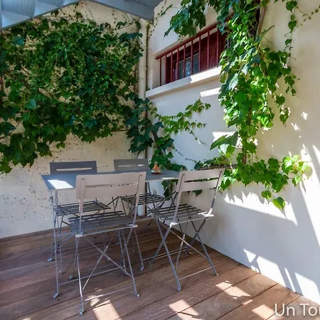 Apartment Un Tour En Arles