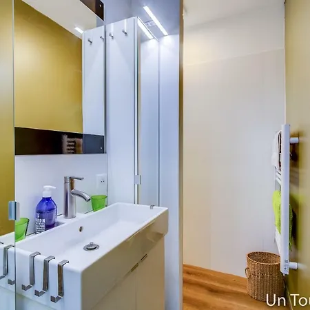 Un Tour En Apartment *